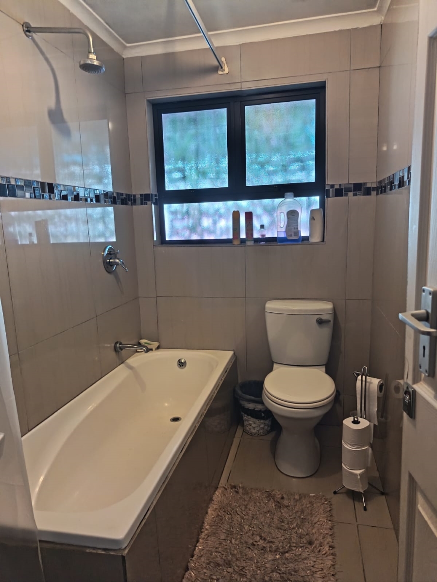 3 Bedroom Property for Sale in Tuscany Glen Western Cape